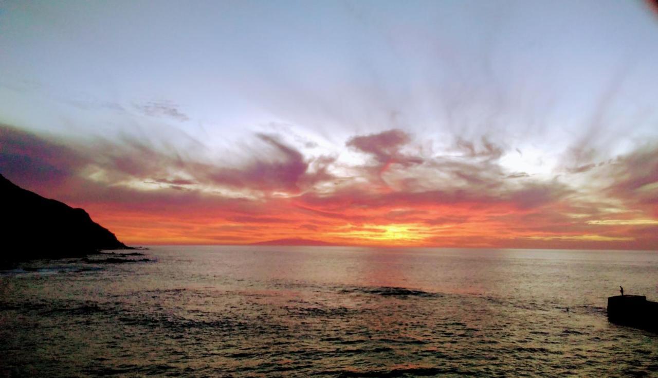 Sunset In The Atlantic Apartamentos Playa De Alojera Vallehermoso Esterno foto